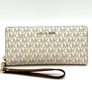 Michael Kors Large Travel Continental Wallet Wristlet Vanilla/Brown